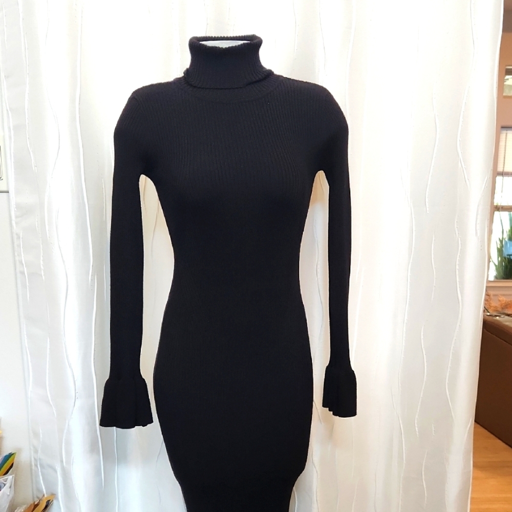 Gianni Bini Black Knit Long Sleeve Dress